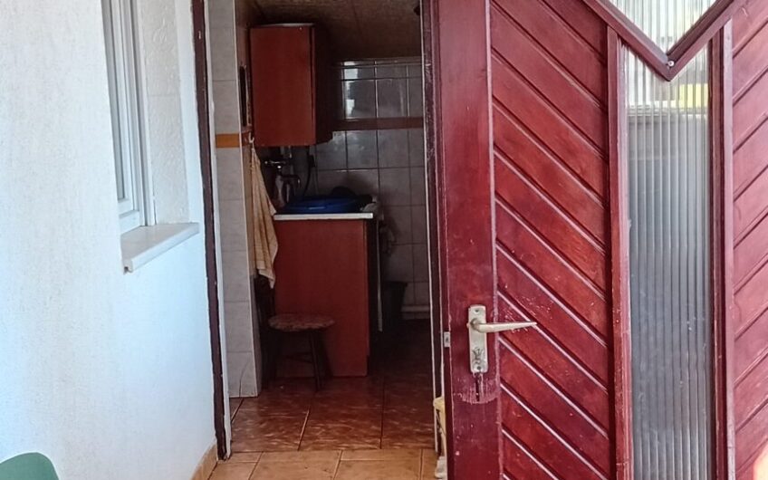 Kisvárda kedvelt utcájában három szobás családi ház eladó