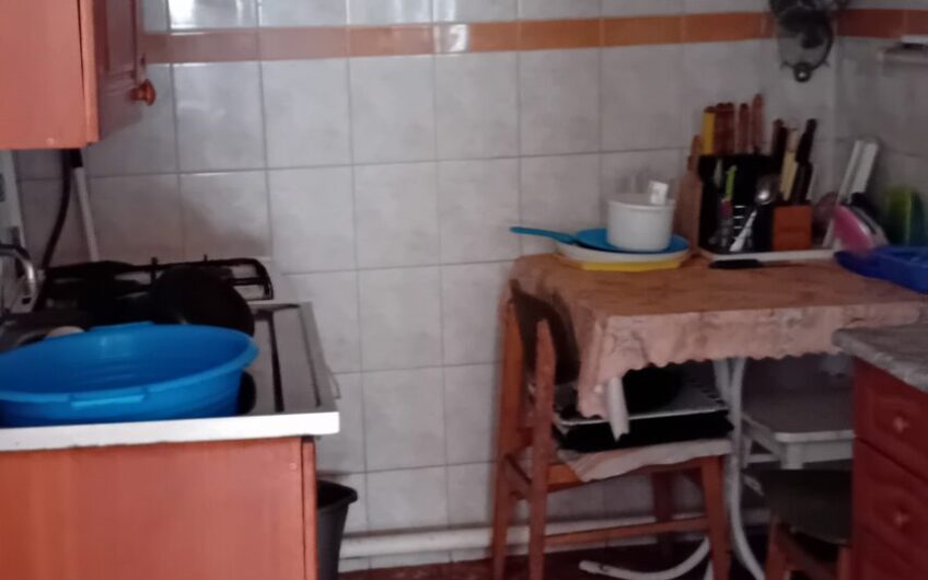 Kisvárda kedvelt utcájában három szobás családi ház eladó
