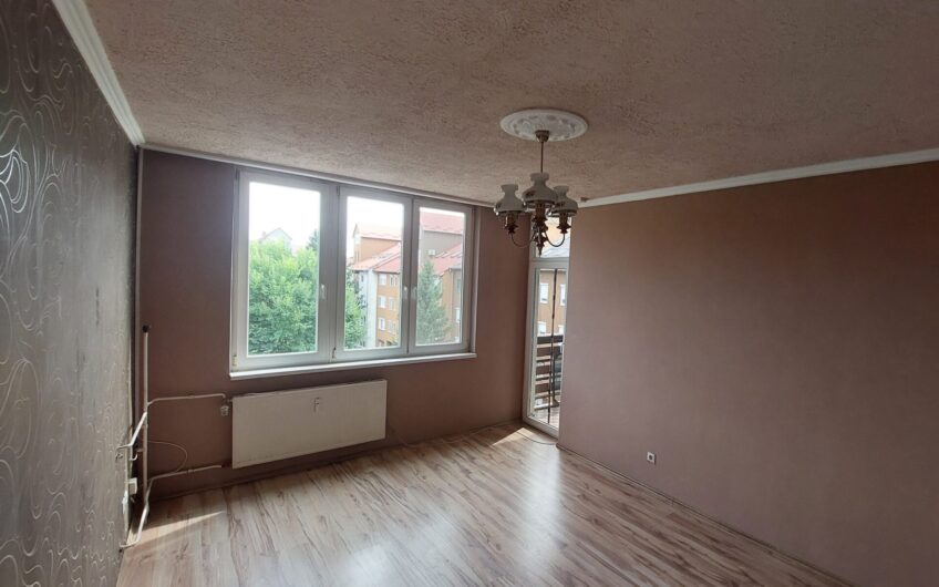 Eladó Záhonyban 2+2 félszobás lakás